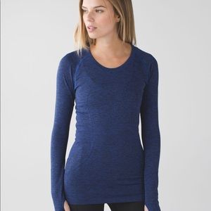 Lululemon swiftly tech long sleeve shirt in Heathered sapphire blue size 4